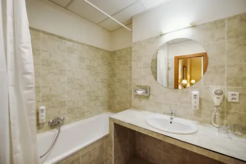 Central Hotel Prague in Praag — foto 18