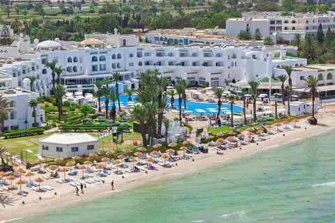 El Mouradi Skanes Beach in المنستير — foto 9