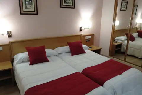 Hotel Helmántico in Salamanca — foto 5