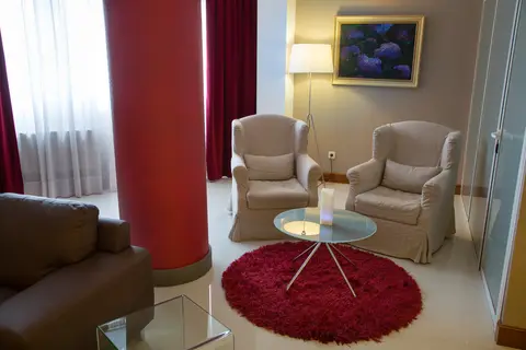 Chateau La Roca in Santander — foto 15