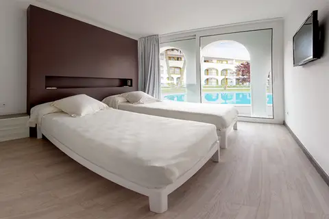 Ebano Hotel Apartments & Spa in Sant Jordi de ses Salines — foto 23