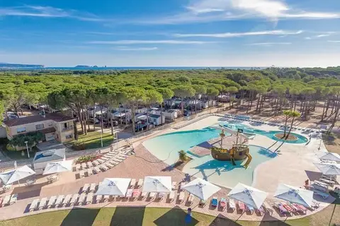 Camping Cypsela Resort in Pals