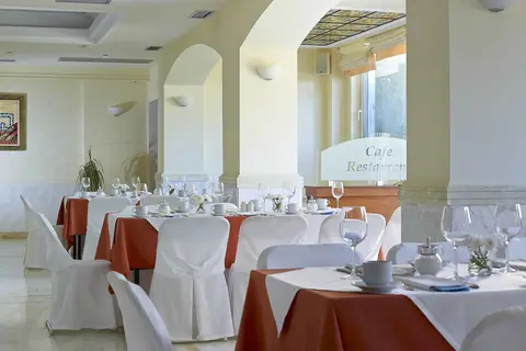 Avantis Suites in Αμάρυνθος — foto 19