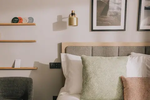 Wilde Aparthotels Lisbon Liberdade in Almada — foto 15