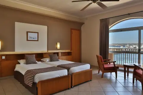 Hotel Paradise Bay Resort in Cirkewwa - Left Arch (Dive Site) — foto 30