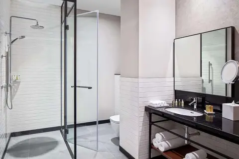 DoubleTree by Hilton Dubai M square Hotel & Residences in Dubai — foto 22