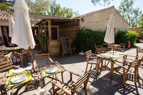 Camping Les Rives Du Luberon foto 25