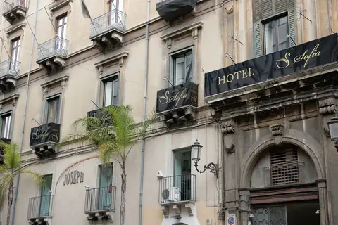 Sofia SRL in Catania — foto 4