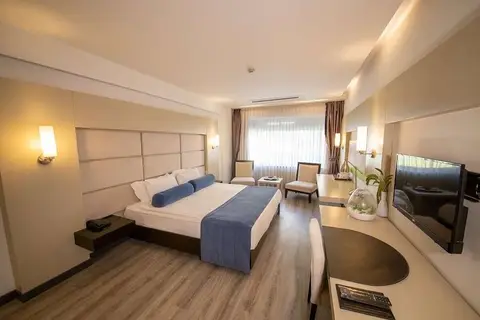 My Hotel Izmir in Konak — foto 21