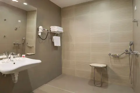 Ramada by Wyndham Podgorica in Podgorica — foto 21
