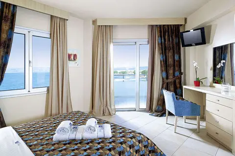 Molos Bay Hotel in Kissamos — foto 5