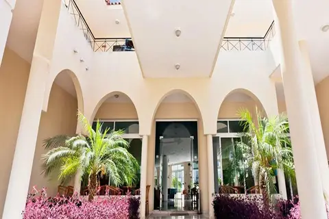 Summerland Hotel & Bungalows in Ιαλυσός — foto 12