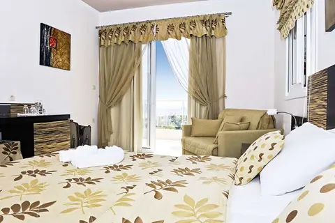 Hotel Nereides in Karpathos Municipal Unit, foto 12