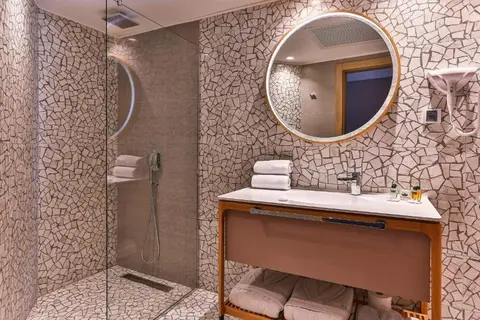 Carine Hotel Centar in Podgorica — foto 5