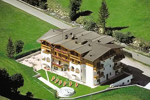 Hotel Almina Family & Spa in Ratschings - Racines — foto 23