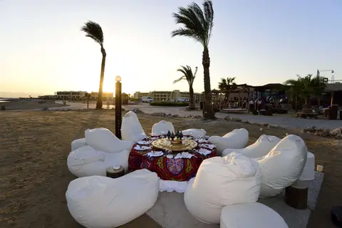 The Breakers Diving & Surfing Lodge in Soma Bay, foto 13