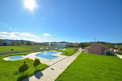 Megali Luxuries Apartments in Λιβάδι — foto 3