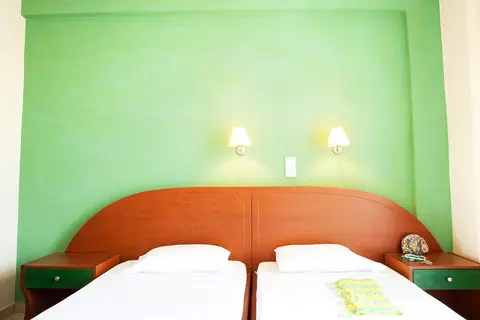 Porto Kalamaki Hotel in Agia Marina — foto 28