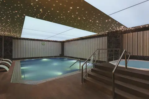 Wyndham Grand Izmir Özdilek Thermal & Spa in Konak — foto 8