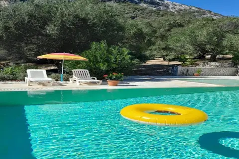Villa Stefanos in Μπαρμπάτι — foto 10