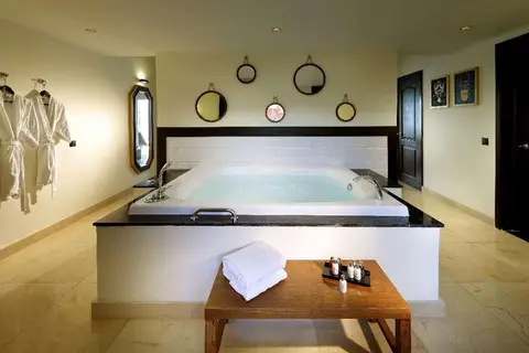 Grand Palladium Lady Hamilton Resort & Spa in Kew, foto 10