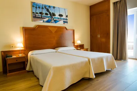 Monarque El Rodeo in Marbella — foto 2