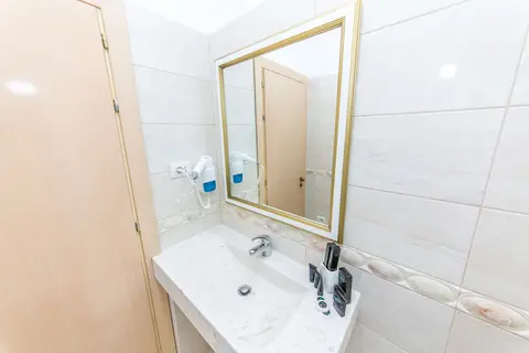 Belagrita Hotel in Berat — foto 4