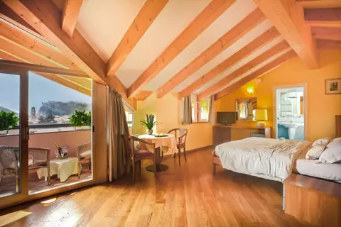 Hotel Continental in Nago — foto 21