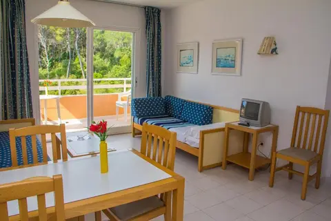 Universal Apartamentos Laguna Garden in Canyamel — foto 19