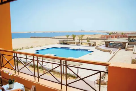 Viva Blue Resort & Diving in Coraya Divers Naga Bay — foto 24