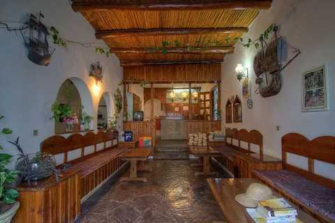 Adonis Hotel in Agia Galini — foto 18
