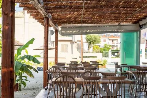 Royal Hotel & Suites in Pallini Municipal Unit, foto 7