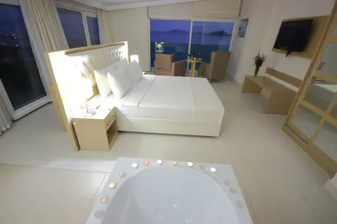 Dragut Point North Hotel in Bodrum — foto 20