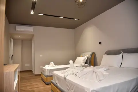 Hotel Lubjana in Durres — foto 29