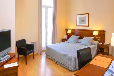 Melia Plaza in Valencia — foto 11