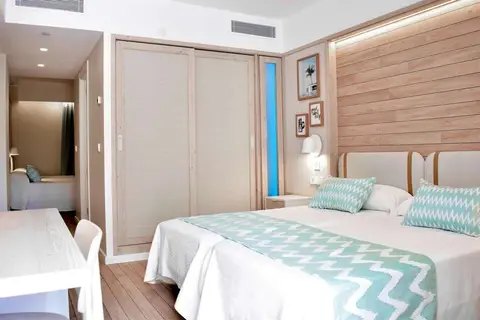 Ambassador Playa II in Benidorm — foto 13
