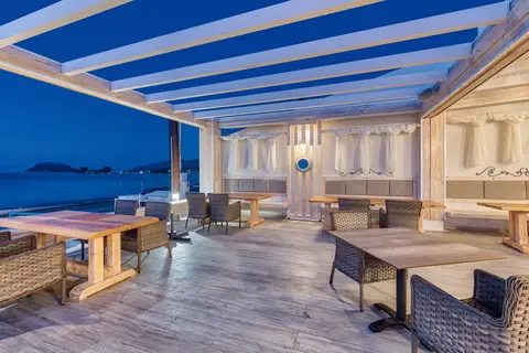 Mandala Seafront Suites in Δημοτική Ενότητα Λαγανά — foto 18