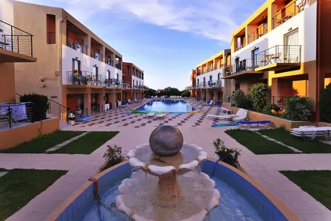 Sunrise Village Hotel in Platanias (Chania) — foto 17