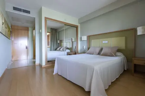 Hotel Evenia Olympic Suites in Lloret de Mar — foto 4