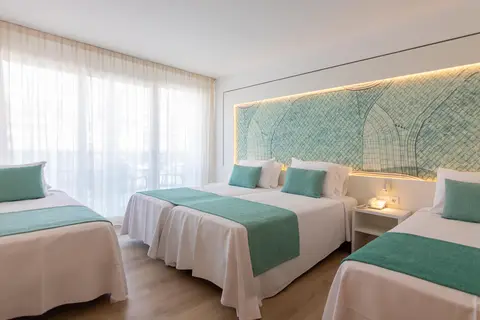 Hotel Golden Taurus Aquapark Resort in Pineda de Mar — foto 12