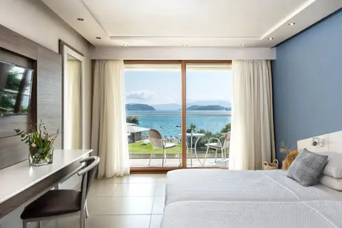Kassandra Bay Resort in Achladias