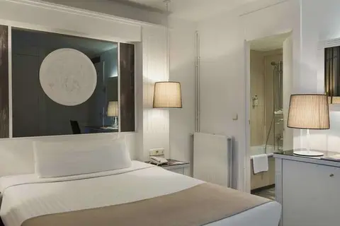 Hotel Paris Opera Montmartre by Melia in Parijs