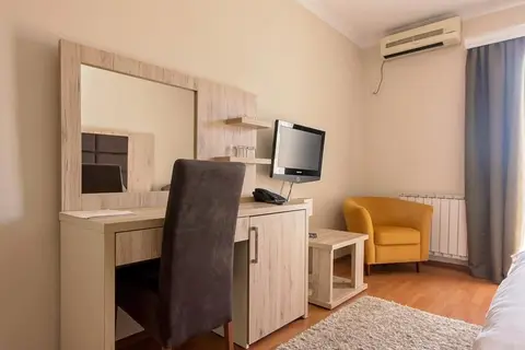 Hotel Holiday in Podgorica — foto 8