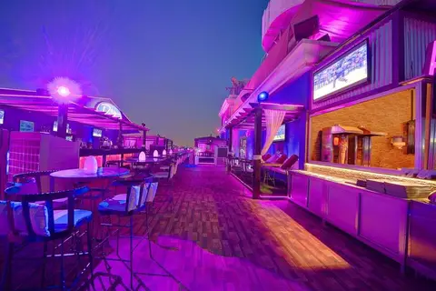 Royal Ascot Hotel in Dubai — foto 17
