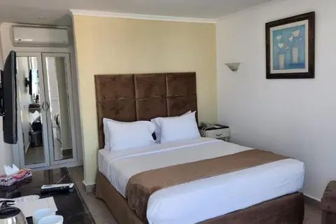 Paradise Inn Beach Resort in Alexandrië — foto 28