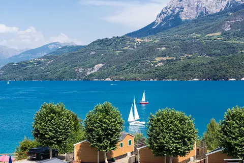 Camping L Écrin Du Lac foto 22