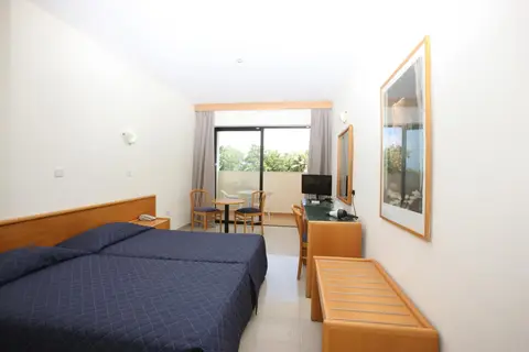 Veronica Hotel in Paphos — foto 12