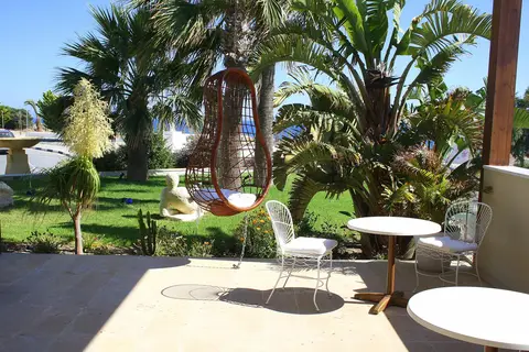 E-Hotel in Perivolia — foto 11