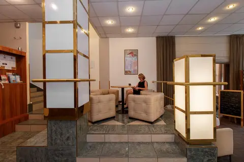 Central Hotel Prague in Praag — foto 2