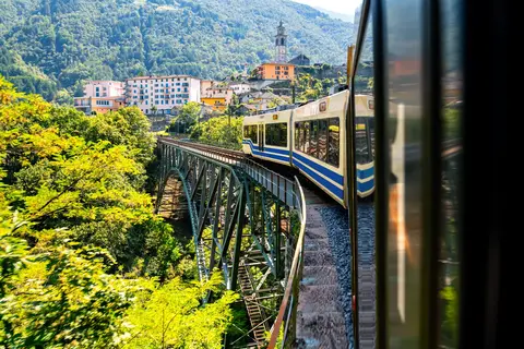 Noord-Italië en Zwitserland, Domodossola in Domodossola, foto 10